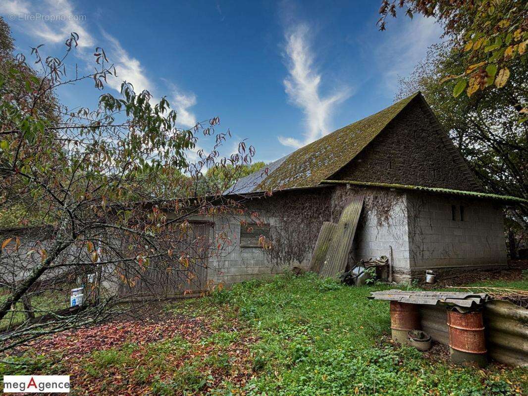 Maison à PERPEZAC-LE-NOIR