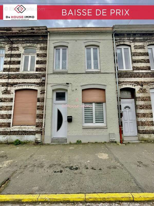 Maison à QUIEVRECHAIN