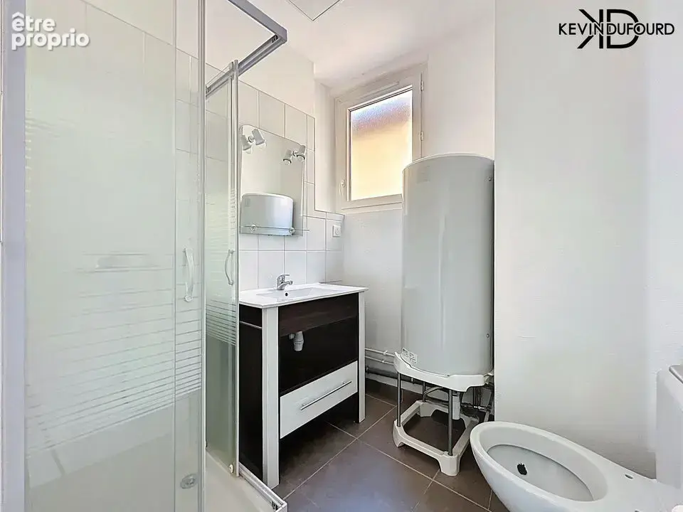 Appartement 3 pièces 45 m² à vendre à Aubenas (07200) - photo 4
