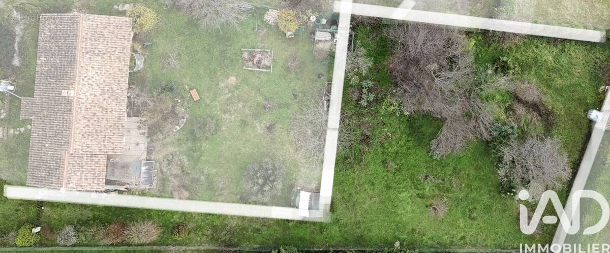 Photo 1 - Terrain à UZES