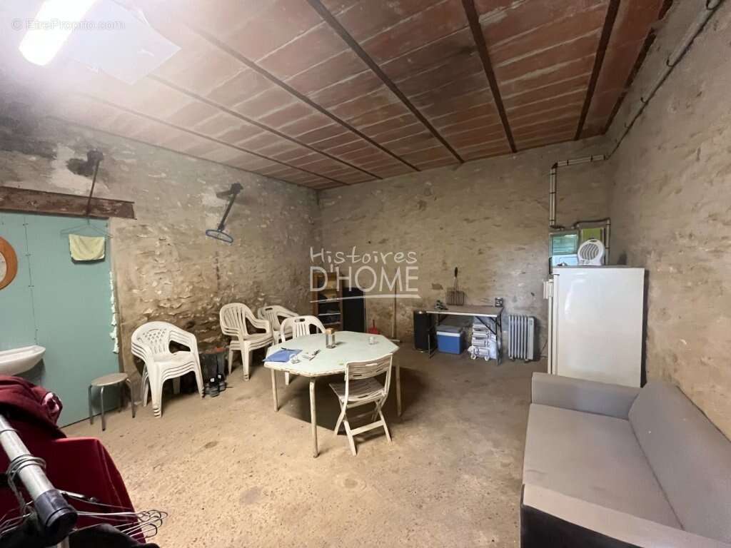 Maison à JOUY-LE-CHATEL