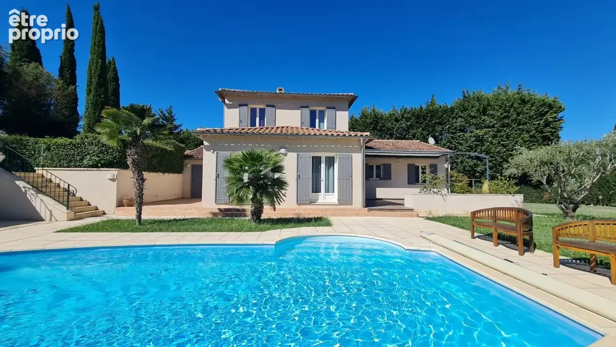 VILLENEUVE-LÈS-AVIGNON   LA MAGNANERAIE  Maison de qualité de 190 m2 avec piscine et terrain de 2 300 m2 - photo 3