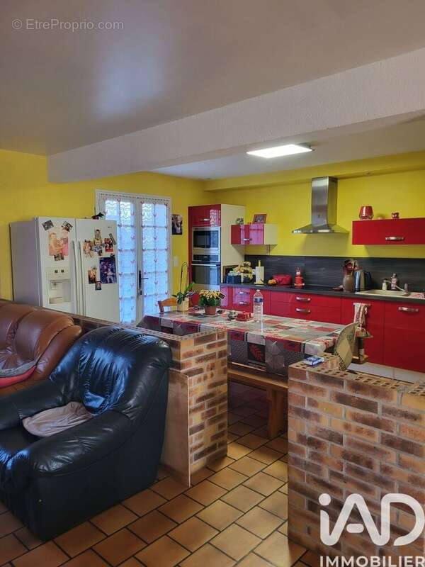 Maison 143 m² à La Quinte  - photo 6
