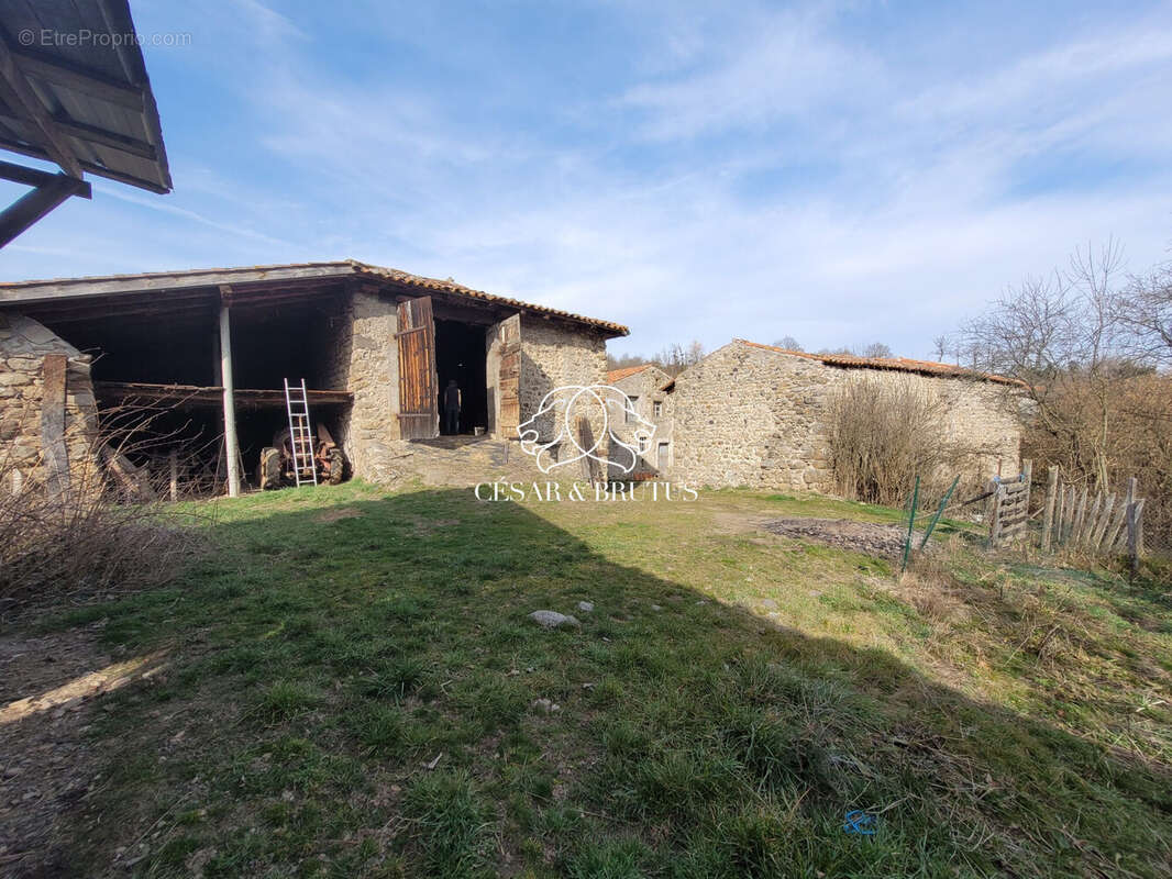 Maison 45 m² à Lavoute-Sur-Loire  - photo 2