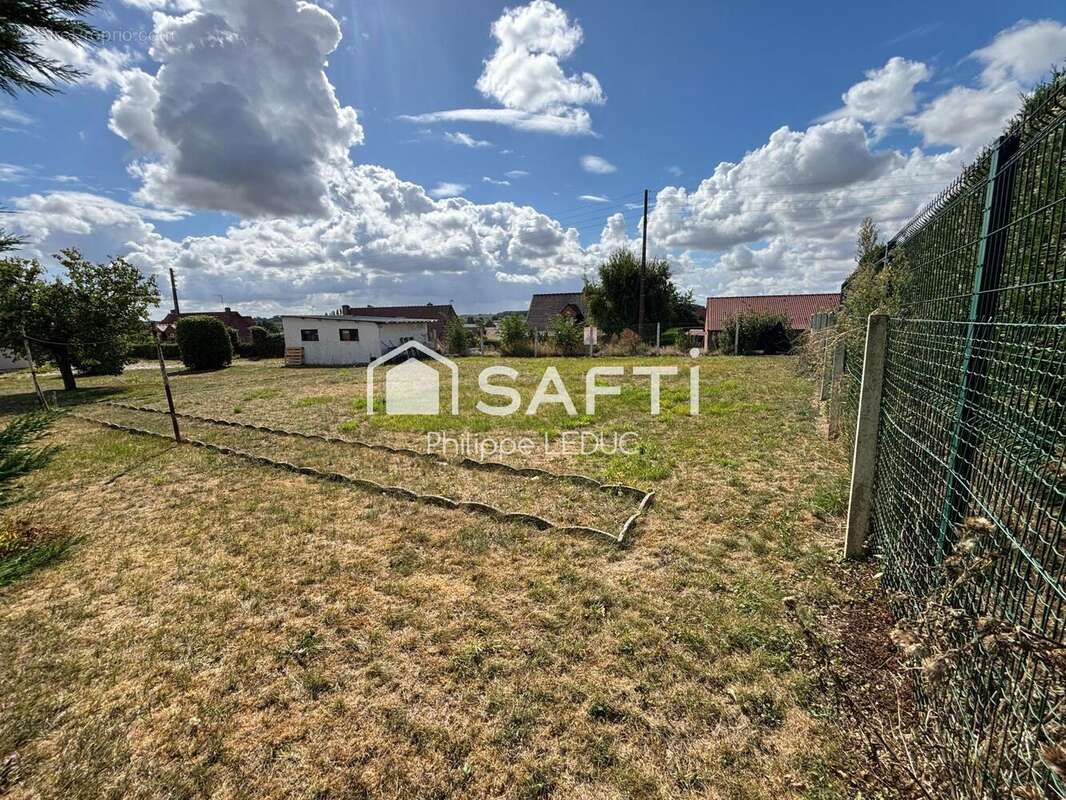 Photo 2 - Terrain à RAILLENCOURT-SAINTE-OLLE