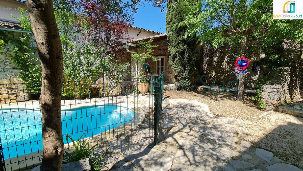 Maison à TORNAC