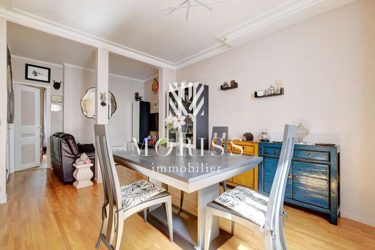 Appartement à PARIS-18E