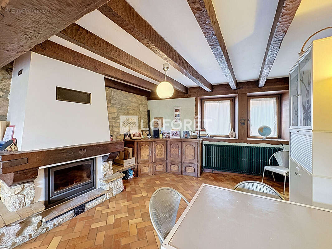 Maison Saint Amour 8 pièce(s) 132.72 m2 - photo 4