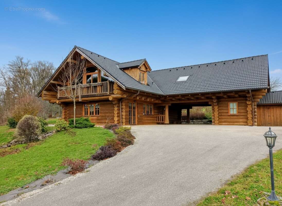 Chalet de prestige en rondins - photo 2