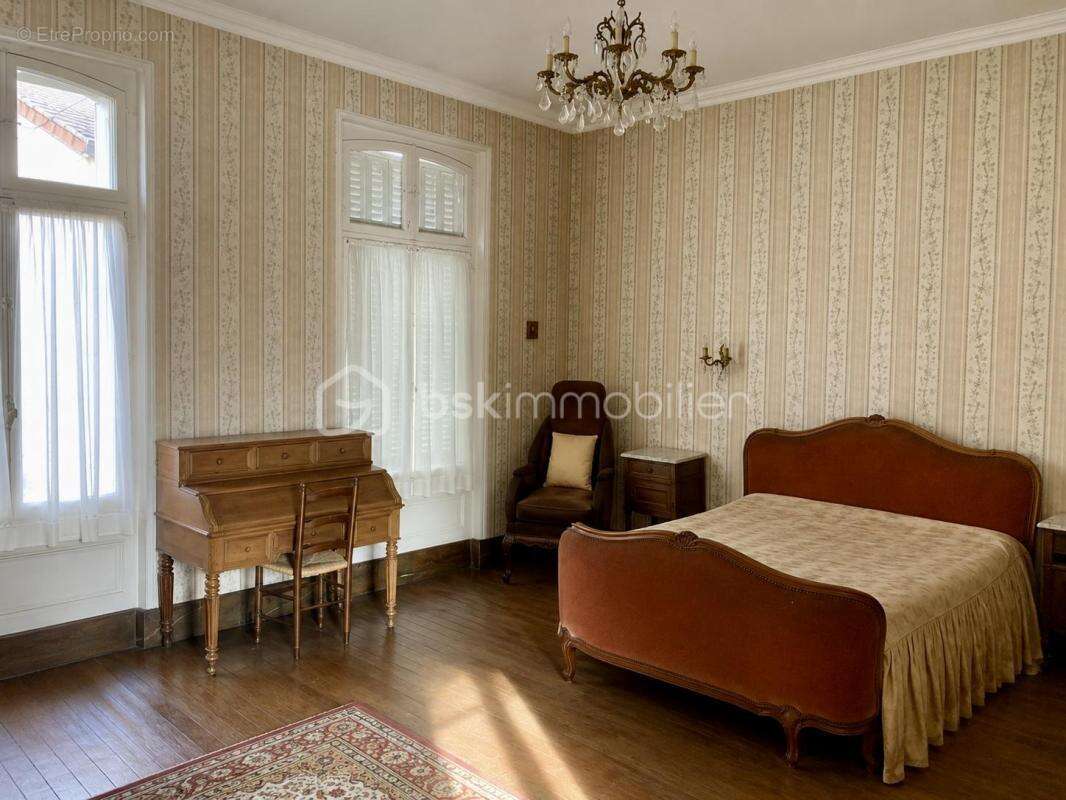Maison de maître à rénover - photo 6