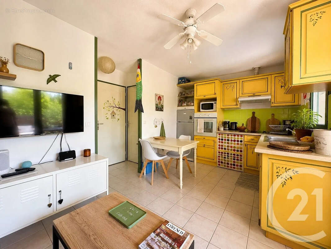 Maison 30 m² à Bormes-Les-Mimosas  - photo 3