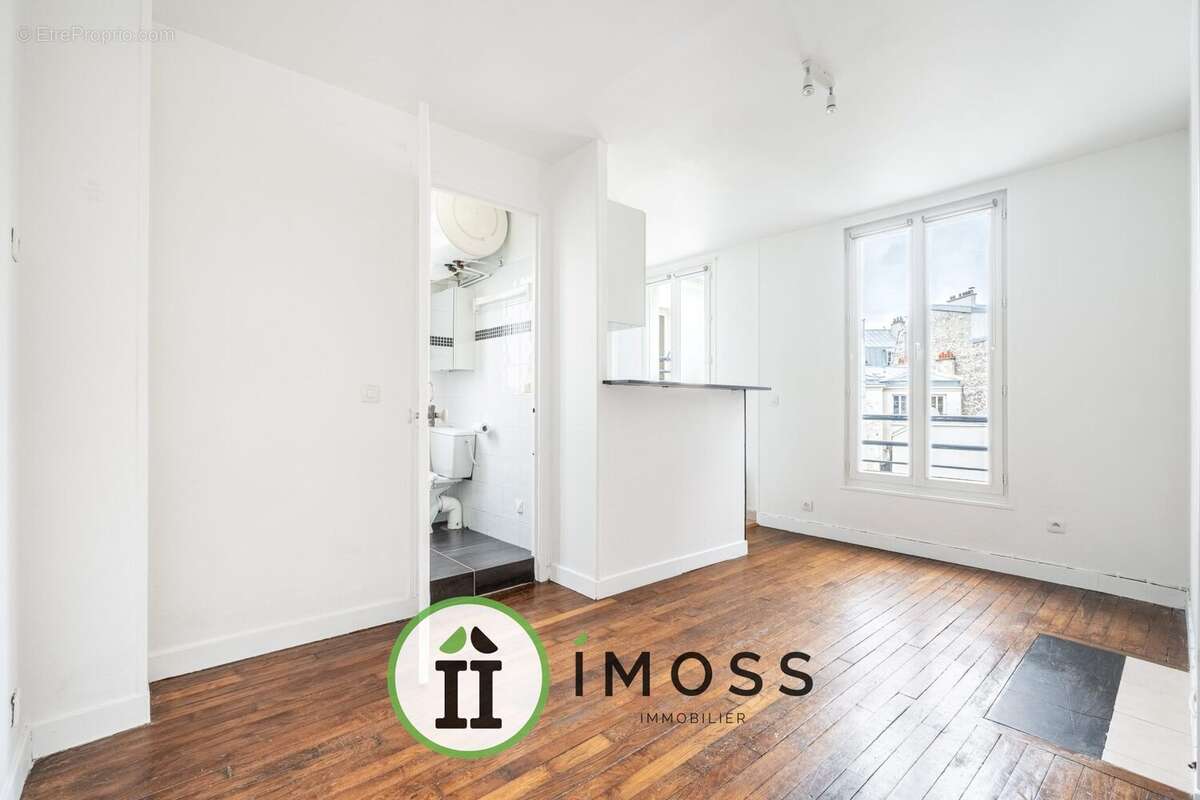 Appartement à PARIS-18E