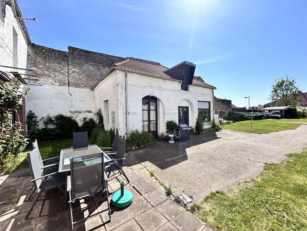 Maison à AIRE-SUR-LA-LYS