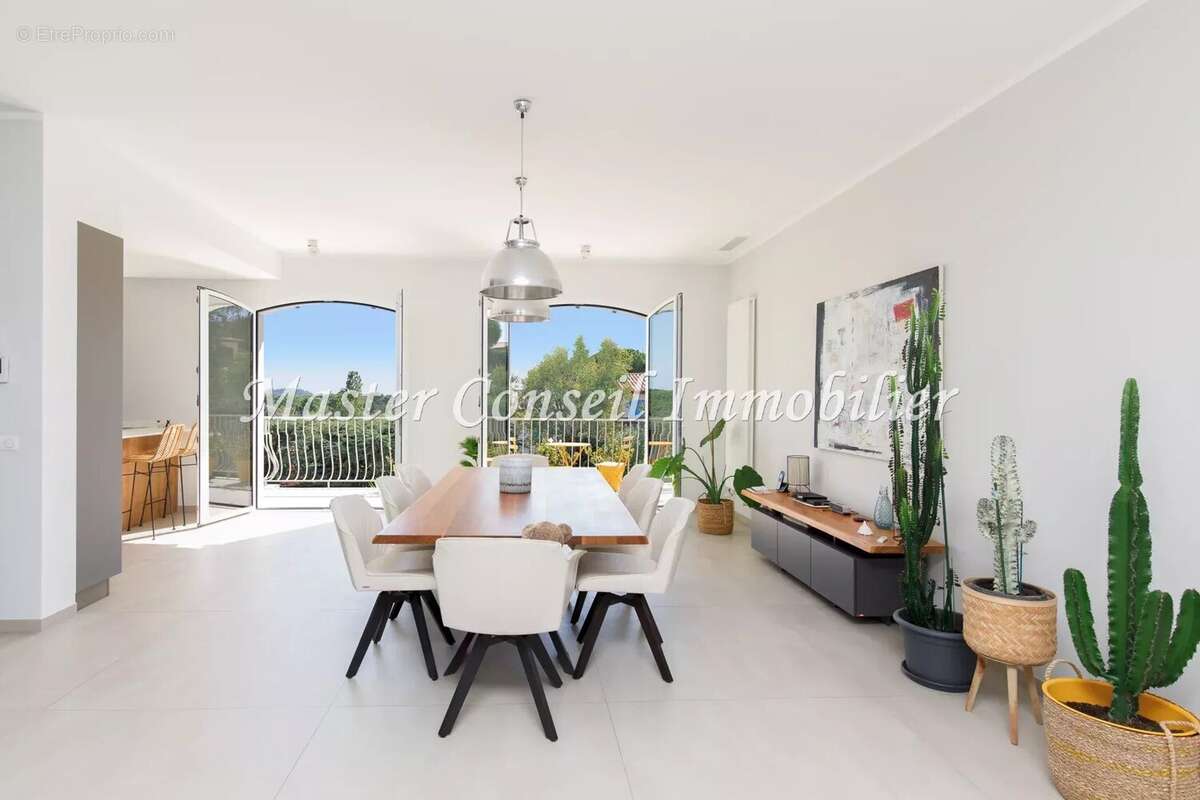 Domaine privé  superbe villa 8p 280m² contemporaine renovee  vue mer - photo 6