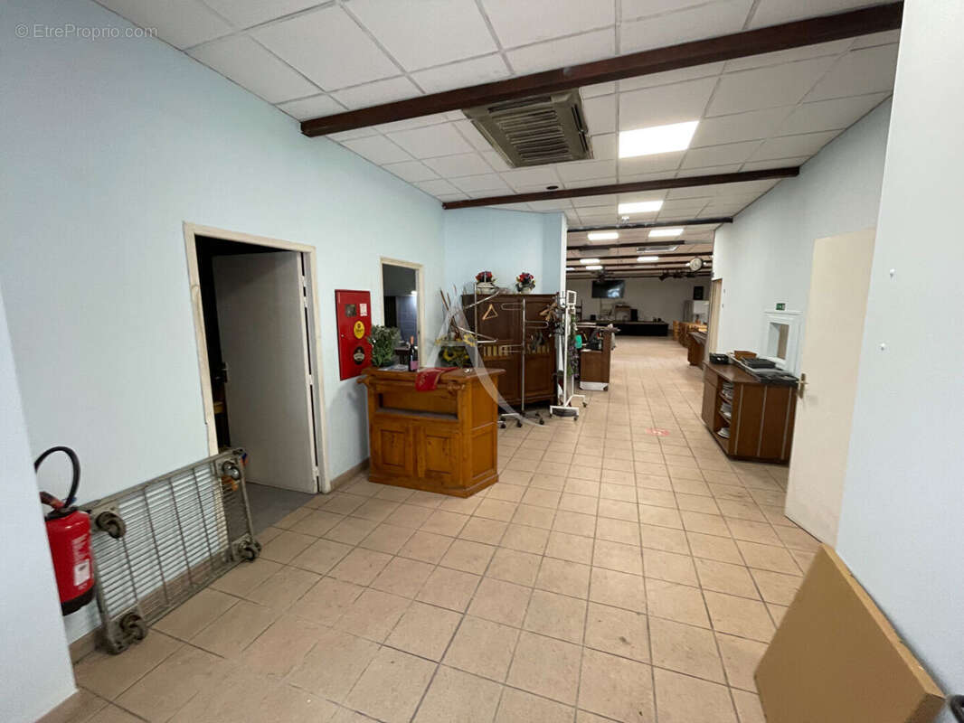 Commerce à CASTELNAUDARY