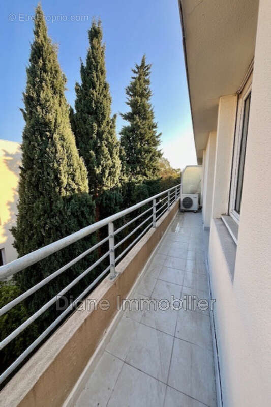 Appartement à NIMES