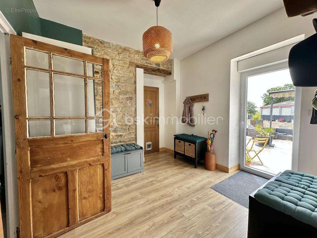 Pouldreuzic – propriété de caractère – 212 m² habitables – jusqu'à 290 m² de potentiel – 3 habitations possibles - photo 7