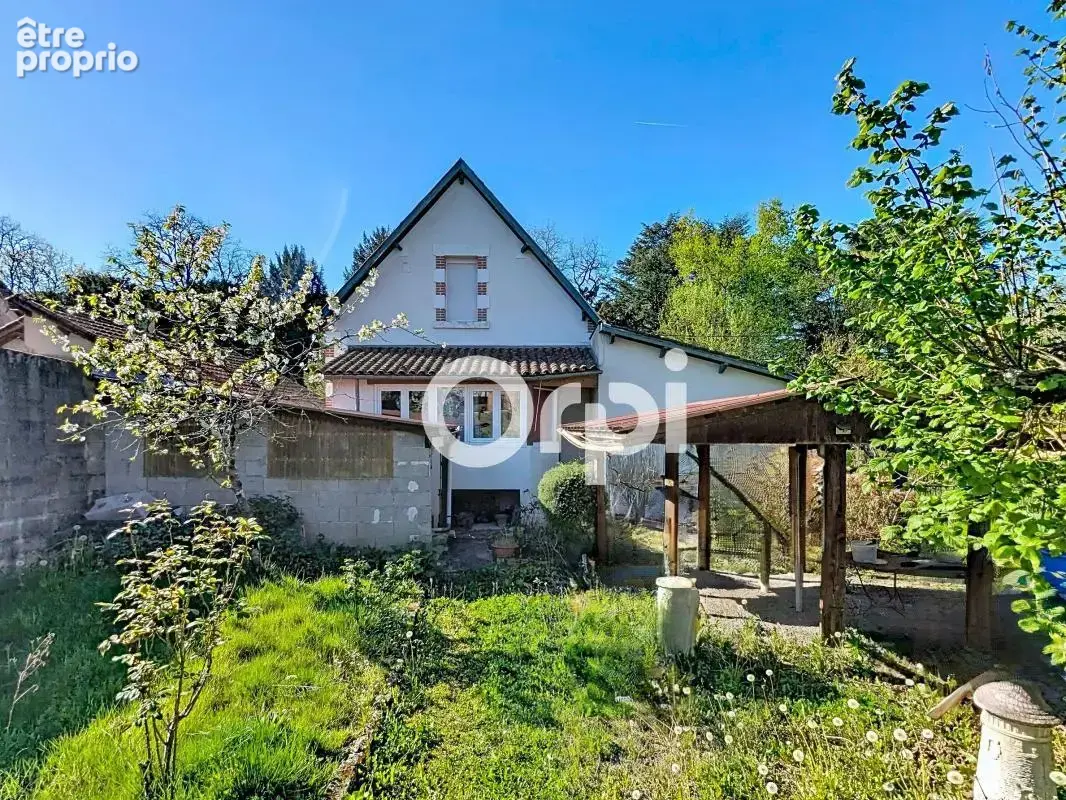 Maison à RAZAC-SUR-L'ISLE