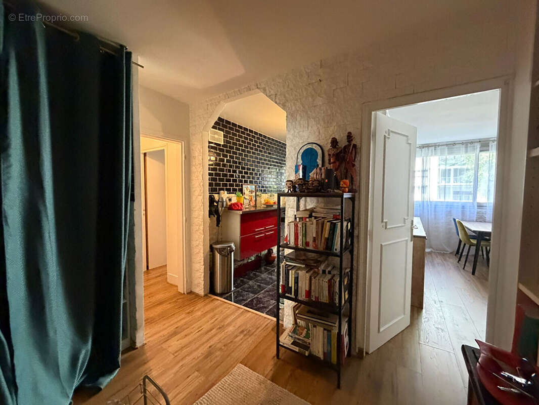 Appartement à LE BLANC-MESNIL