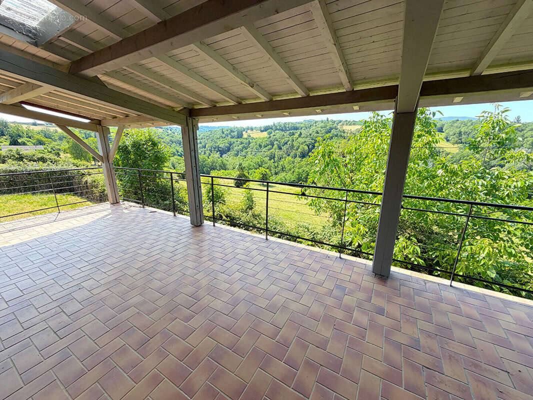 Maison individuelle avec grande terrasse - photo 11