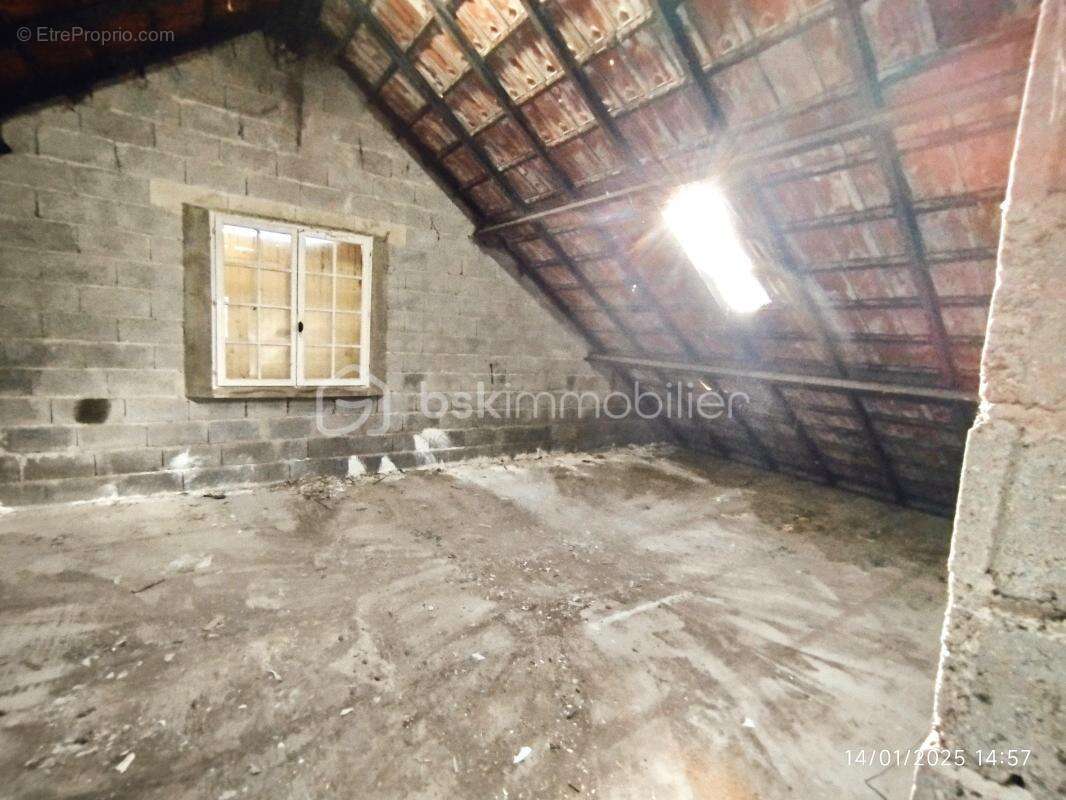 MAISON À RÉNOVER : 5 pièces - 3 chambres -127 m² - photo 13