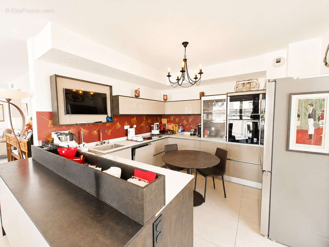 Appartement à CASTELNAU-LE-LEZ