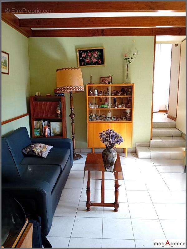 Maison à SAINT-JEAN-D&#039;ANGELY