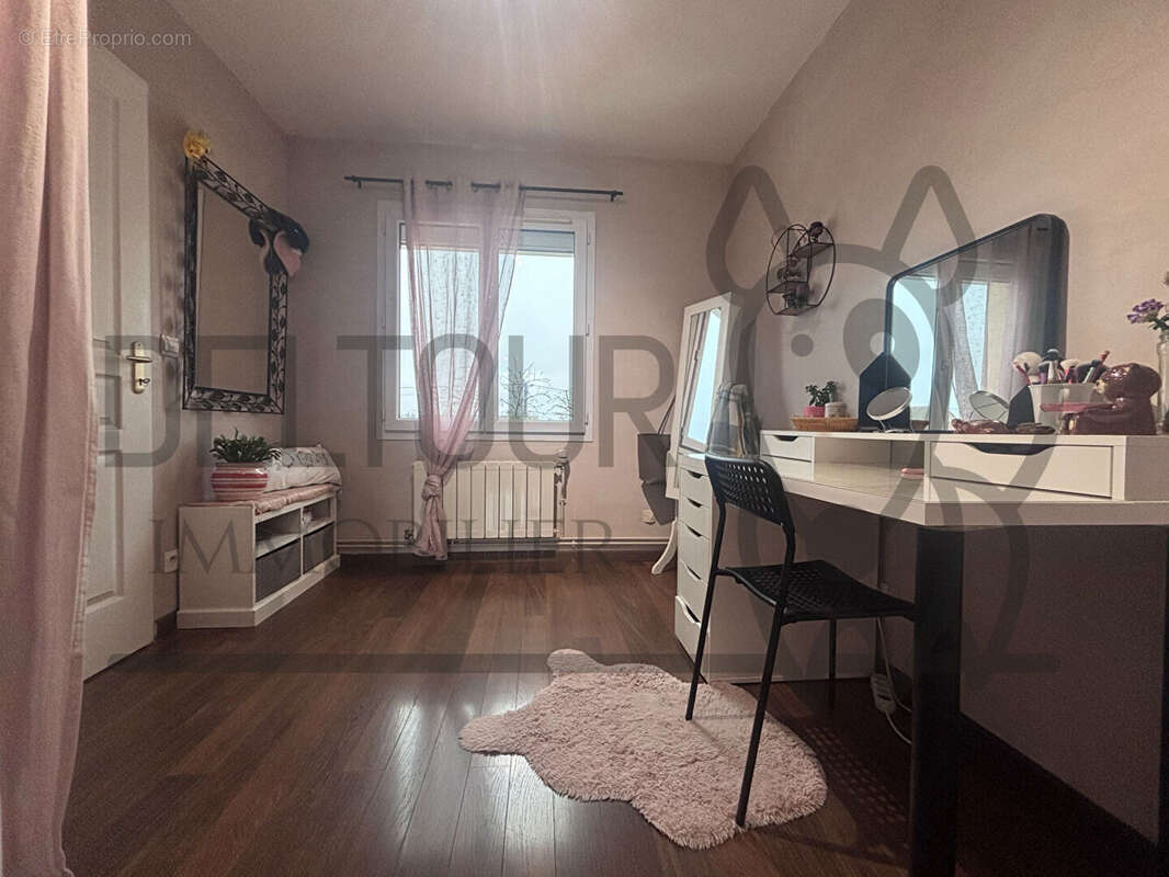 Maison à FAREMOUTIERS