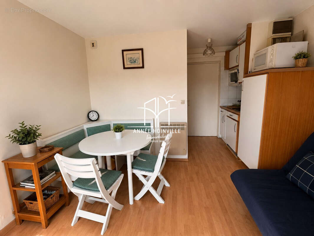 Appartement à TOURGEVILLE