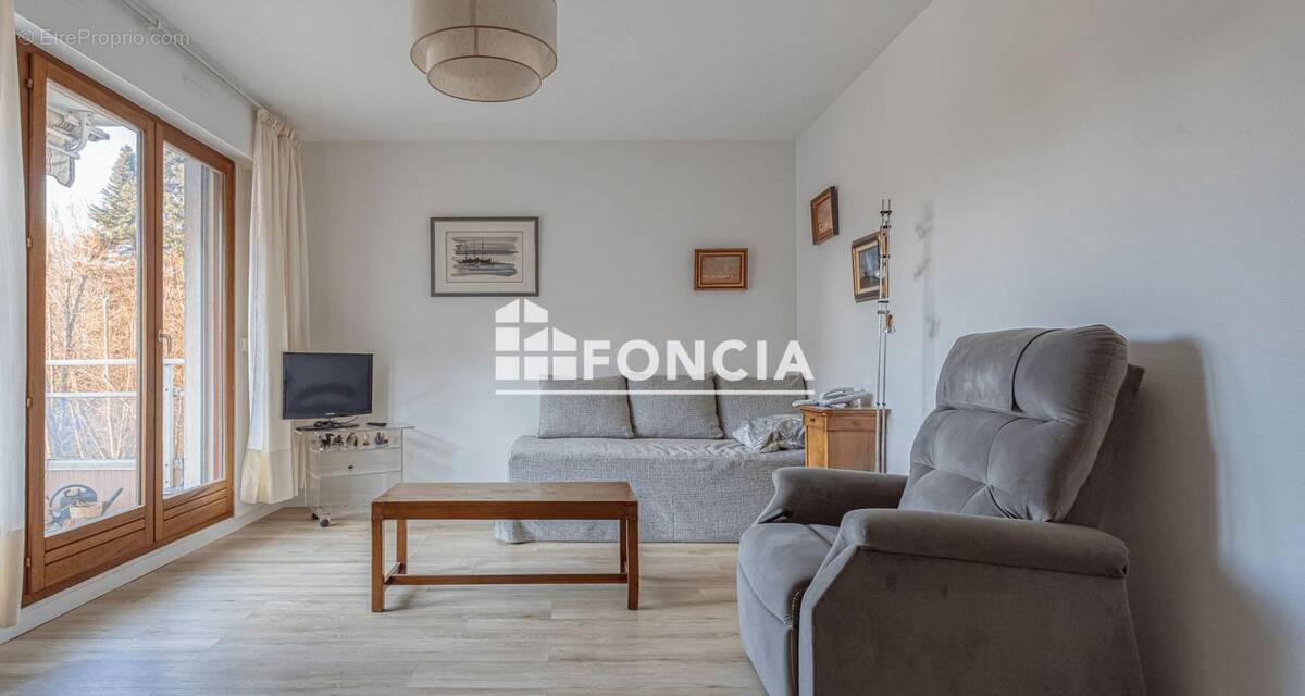 Appartement à ANNECY-LE-VIEUX