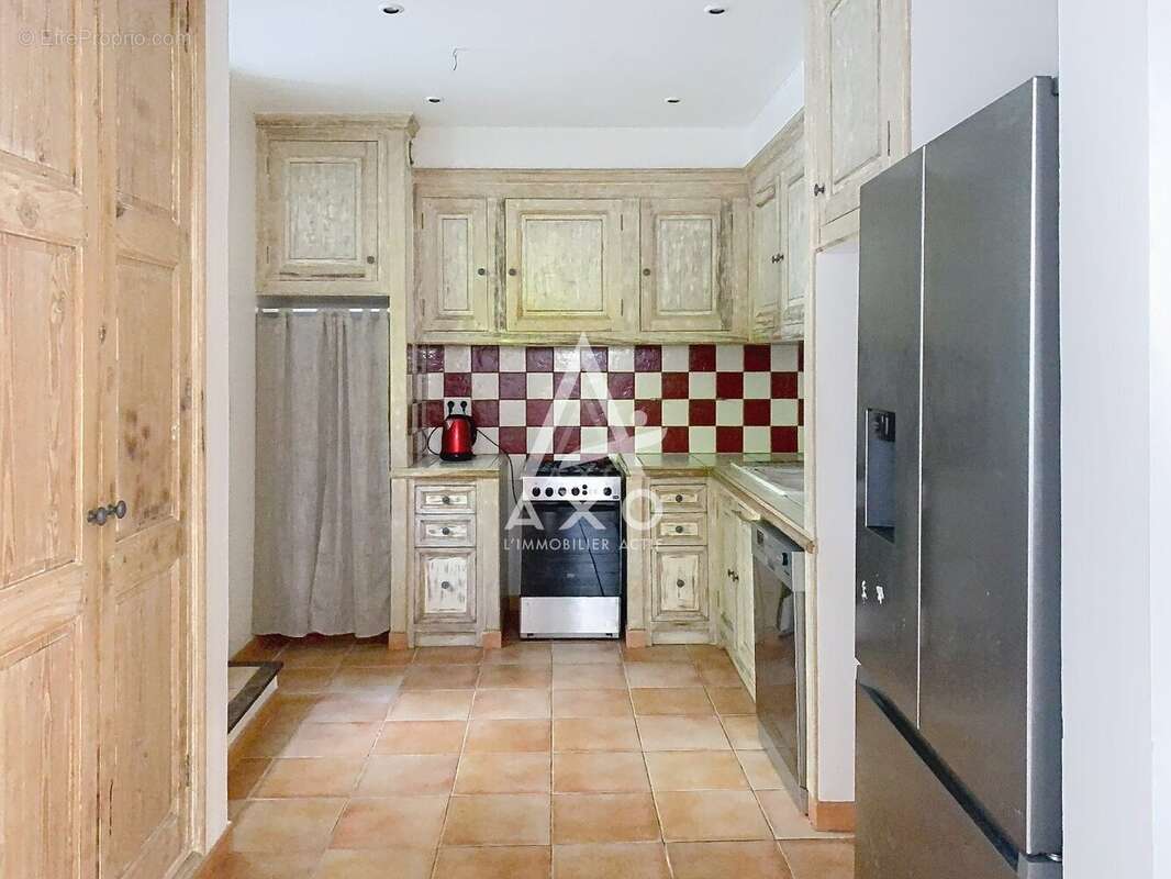 Maison à SAINT-JULIA