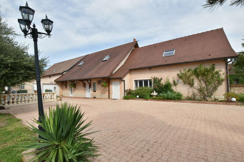 Maison à FLAGEY-ECHEZEAUX