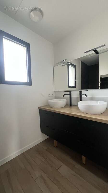 Maison à TREILLIERES