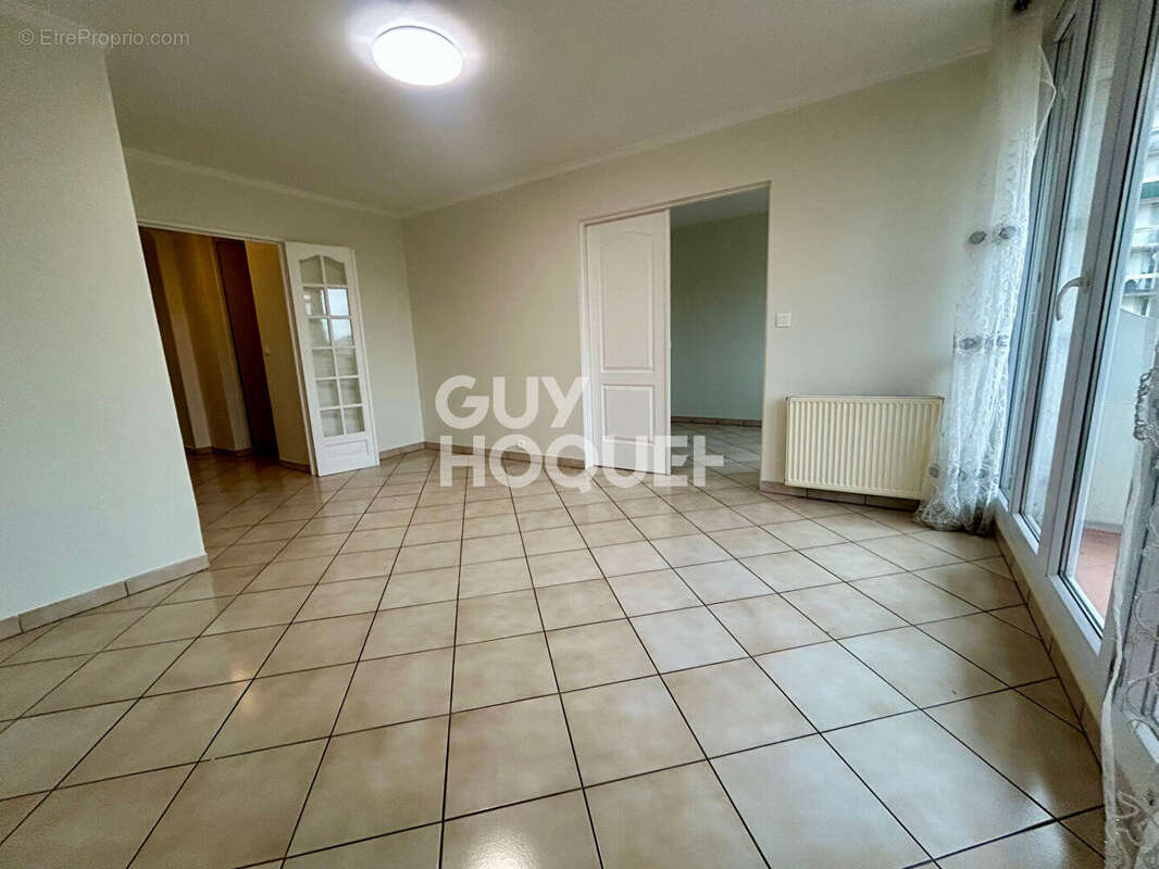 Appartement à NEUILLY-SUR-MARNE