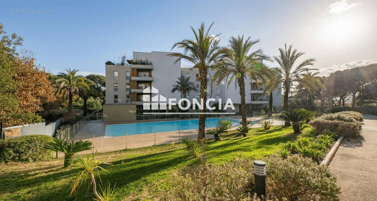 Appartement à FREJUS