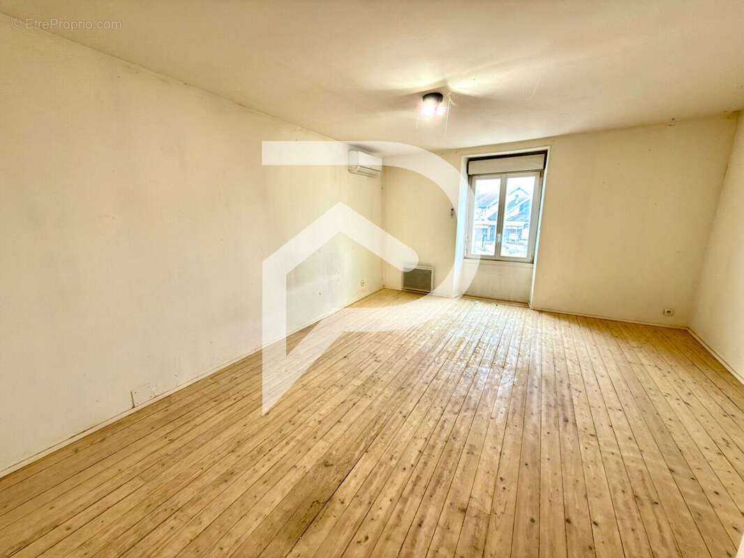 Maison à CHAMPSEVRAINE