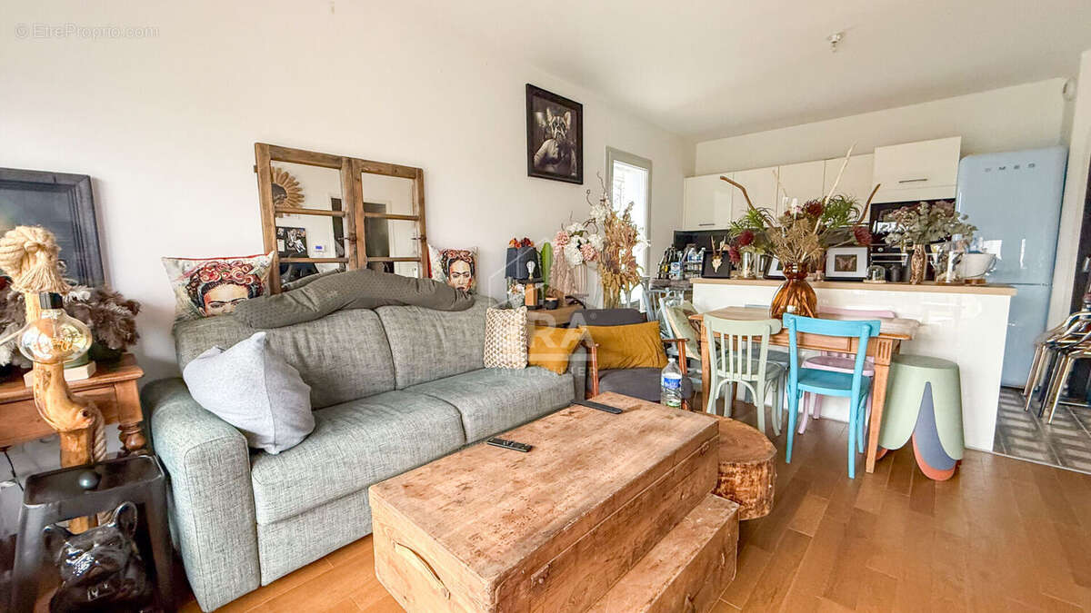 BEZANNES Appartement T2 avec jardin, terrasse et garage - photo 8