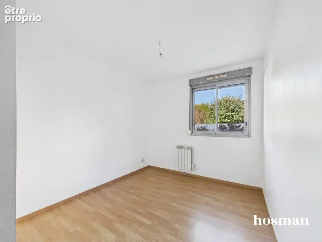 Bel et spacieux appartement familial T4/T5 de 119m2, traversant, avec balcon sur jardin et stationnement – Montchat, Lyon 3e - photo 12