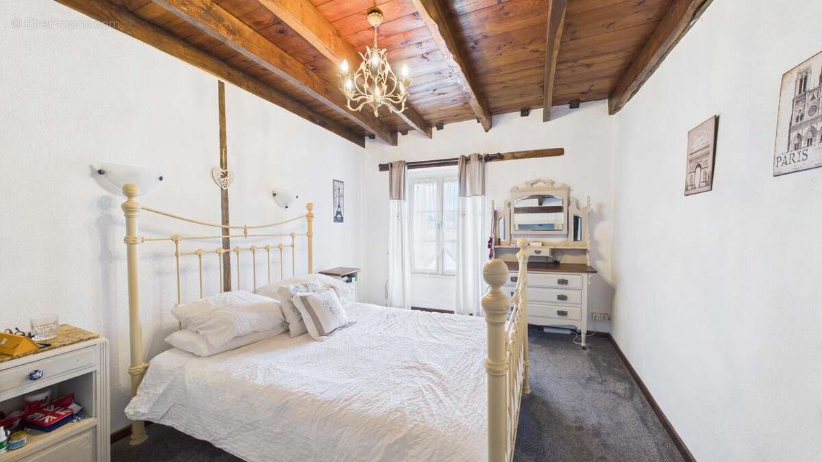 Photo 8 - Maison à BUSSIERE-POITEVINE