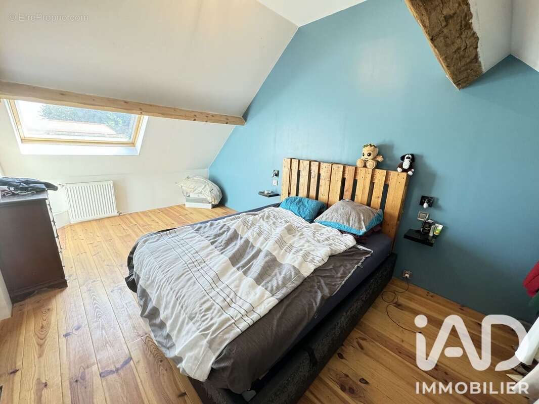 Maison 96 m² à Saint-Martin-Du-Boschet  - photo 7