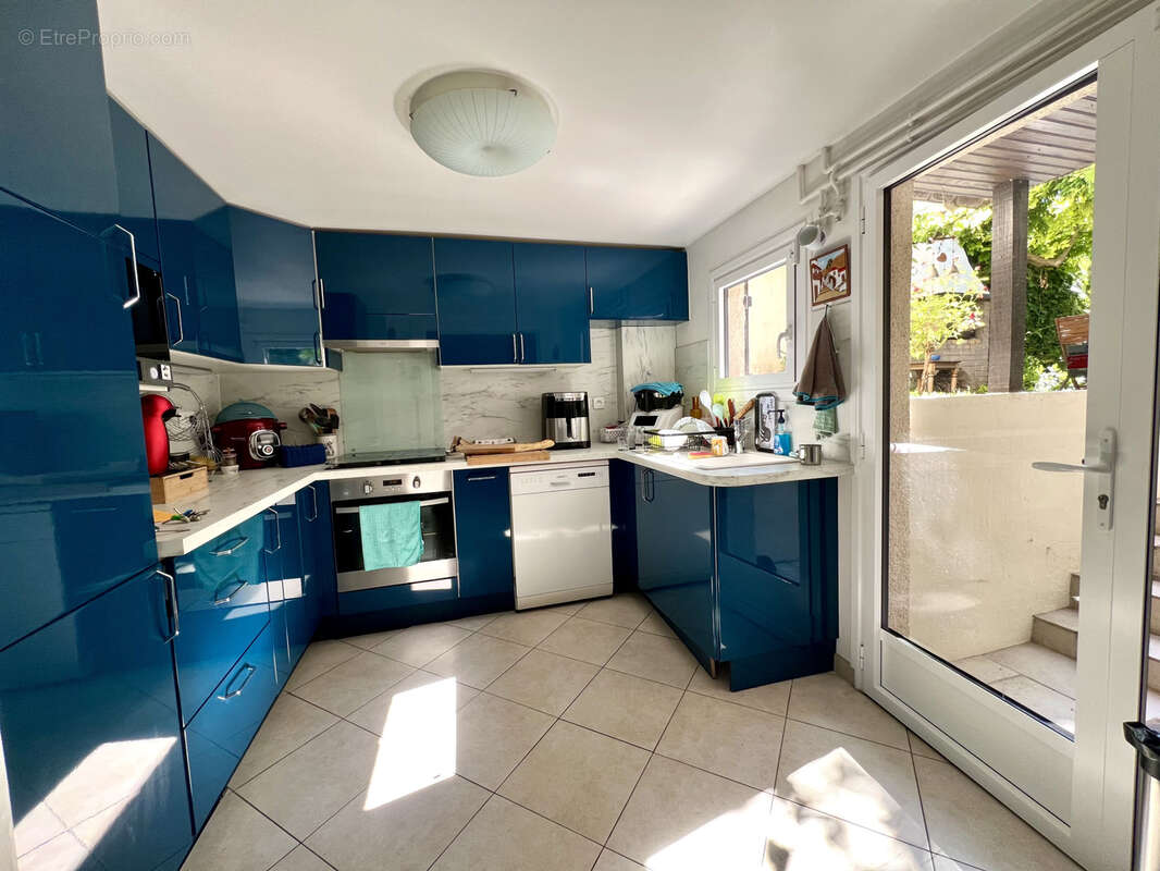 Maison à SARTROUVILLE