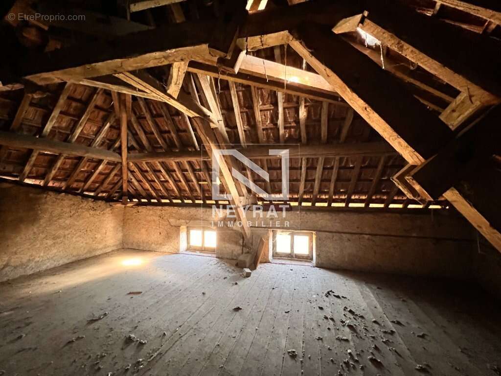 Maison à EPINAC
