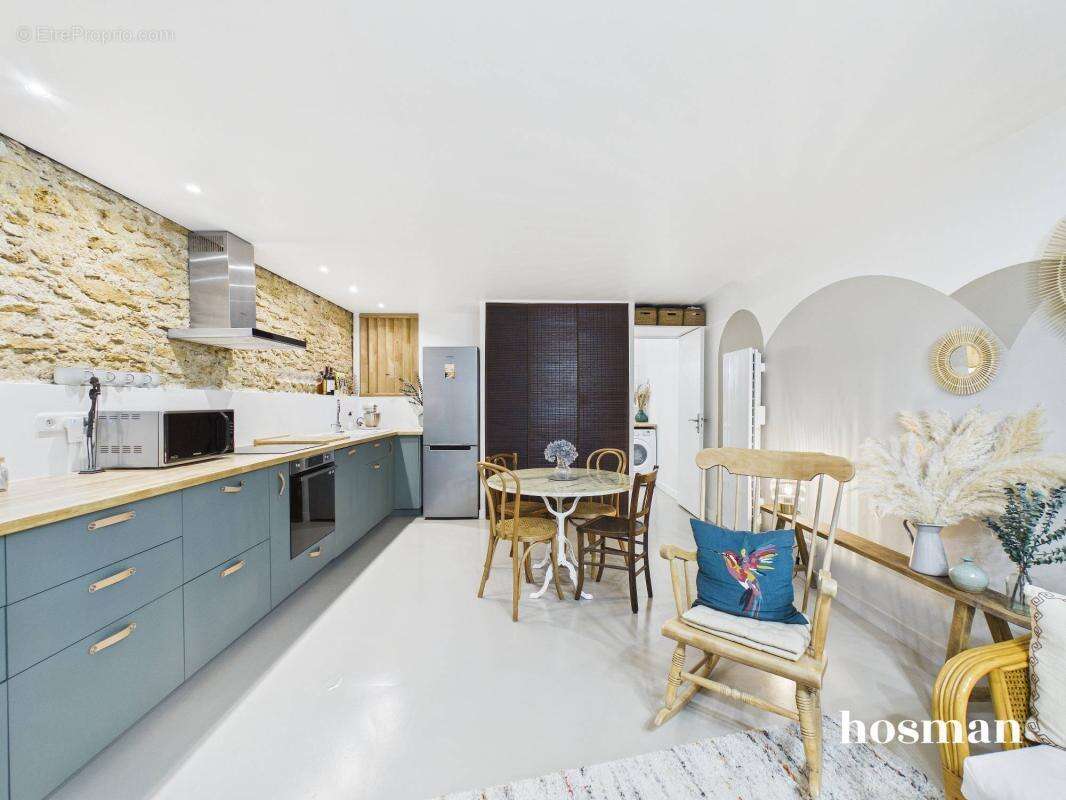 Appartement à PARIS-12E