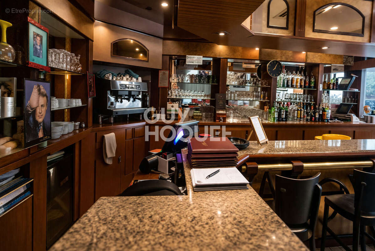 Commerce à LE BOULOU