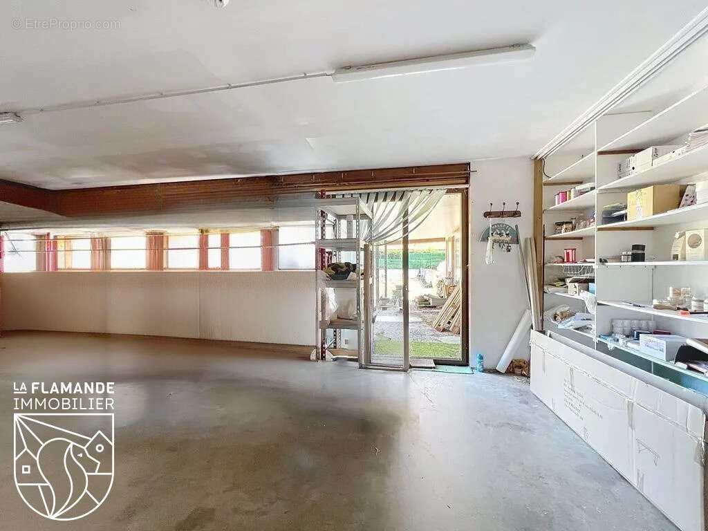 Immeuble à usage mixte - photo 15