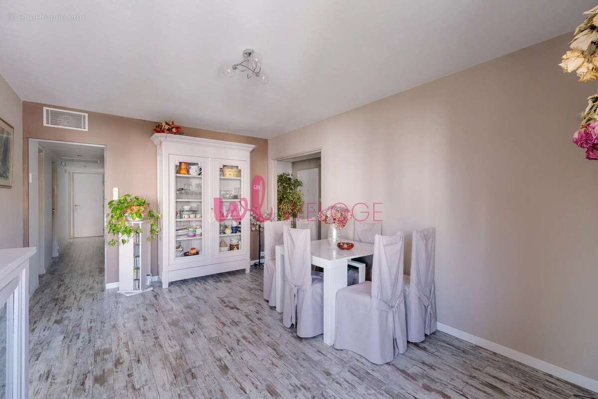 Appartement à DECINES-CHARPIEU