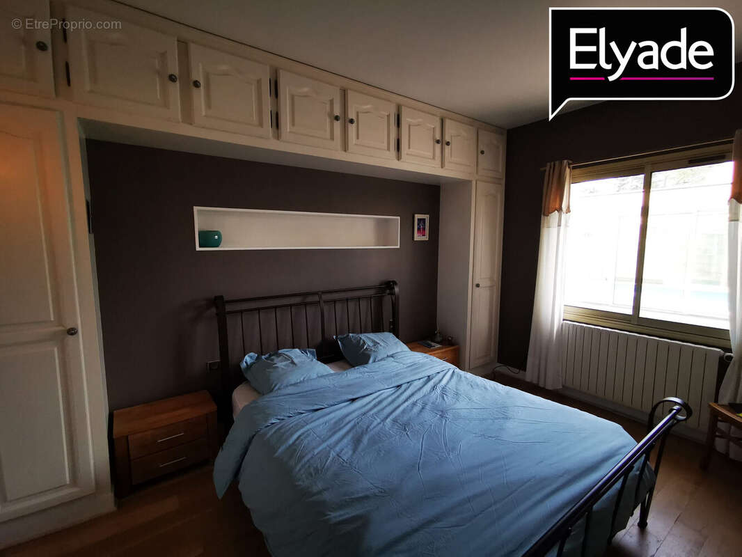 Chambre RDC - Maison à SAINT-MARCEL