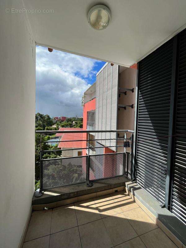 Appartement à SAINT-DENIS