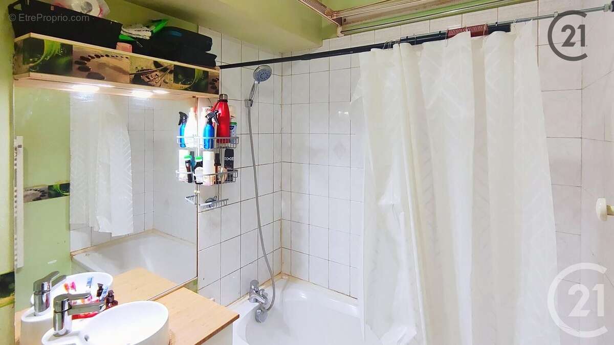 Appartement à BRIE-COMTE-ROBERT