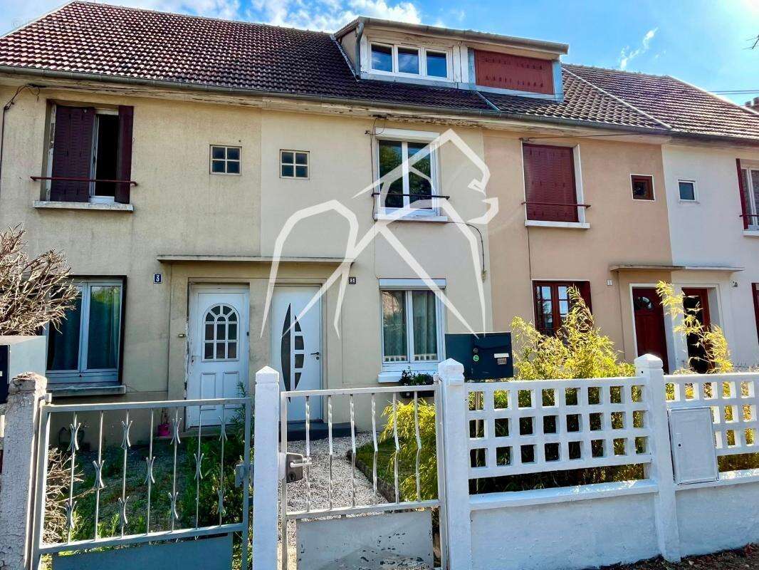 Maison mitoyenne 3 pièces  62 m²  Avec grand atelier, cave, jardin et garage   Secteur stade sottevillais  SOTTEVILLE-LES-ROUEN - photo 11